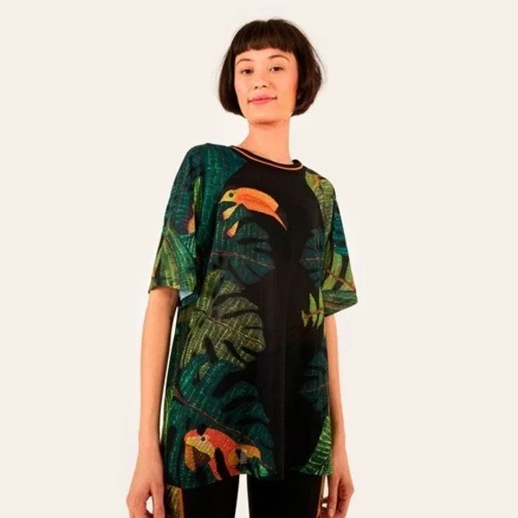 Farm Rio Printed Monstera Crew Neck Relaxed T Shirt Size Medium / Large - Picture 1 of 10